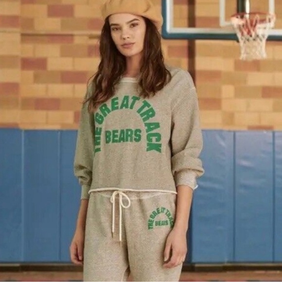 THE GREAT. Sweaters - THE GREAT. Track Bears Heather Gray Sweater NWT